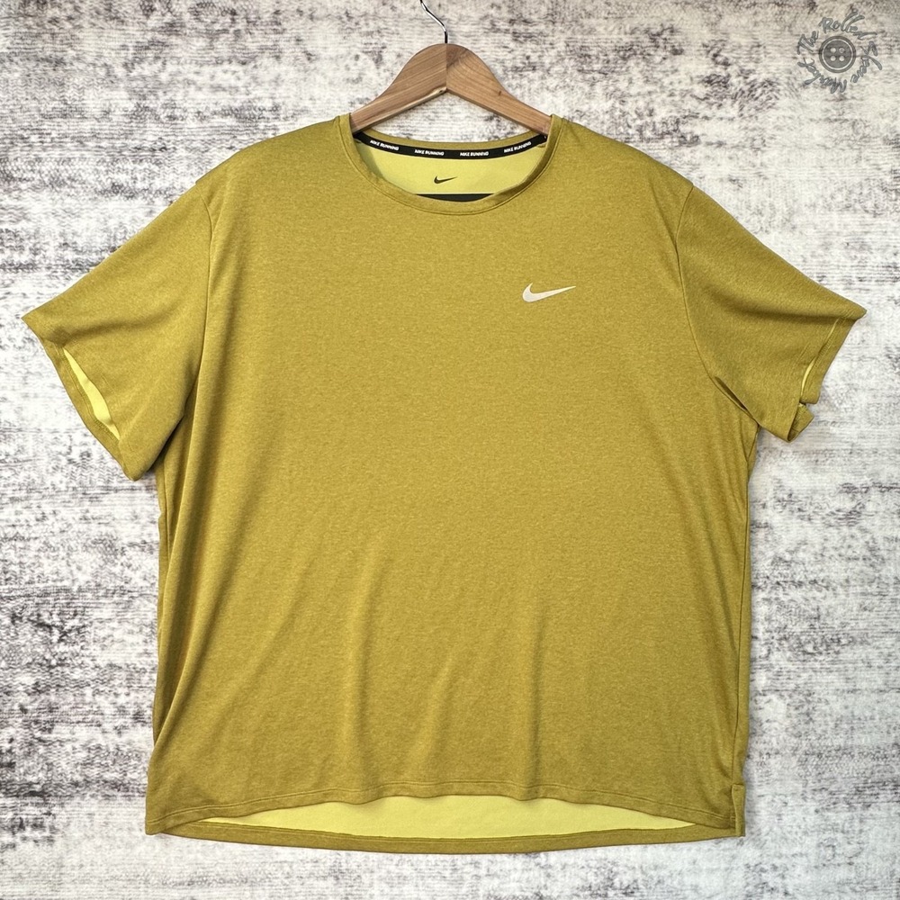 Nike Running Dri-FIT Men's XXL‎ Olive Yellow/Gold Wicking Athletic Tee